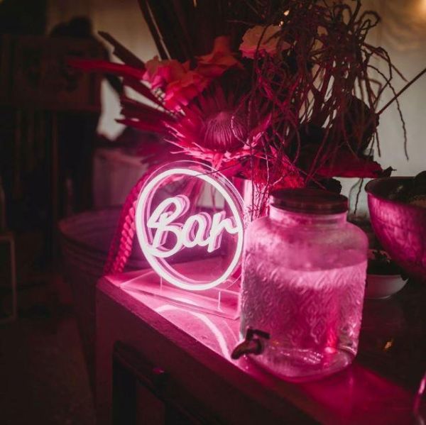 Freestanding Bar Light in Circle by CUSTOM NEON®