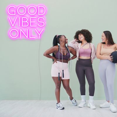 Good Vibes Only Sign