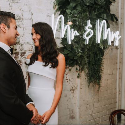 Mr & Mrs Wedding Sign