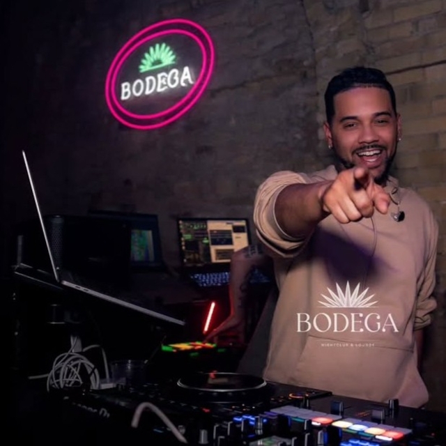 Multicoloured Milwaukee night club sign by Custom Neon® @bodegamke