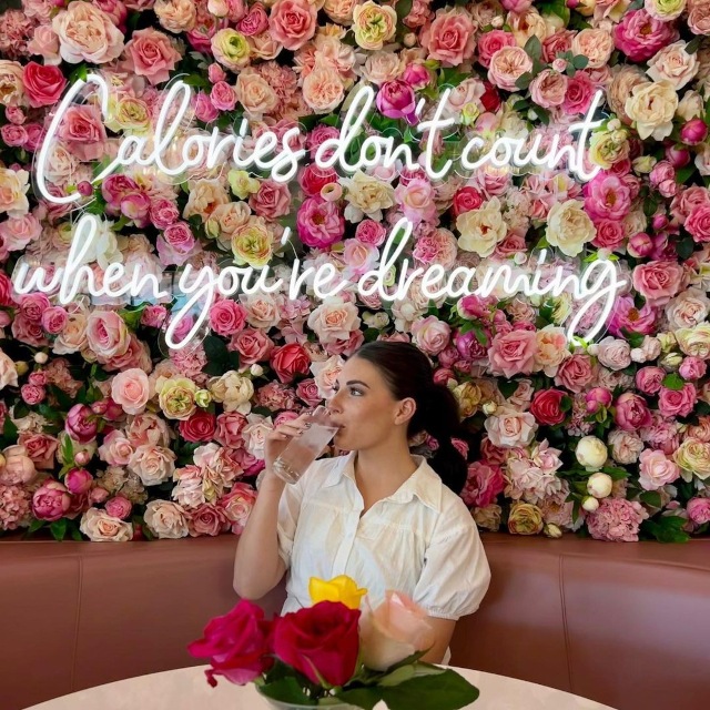Calories don't count when you're dreaming white Custom Neon® quote sign @plateddreamscafe
