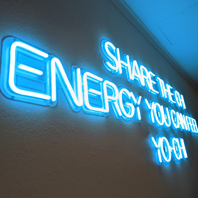 Custom Neon® YO-CHI