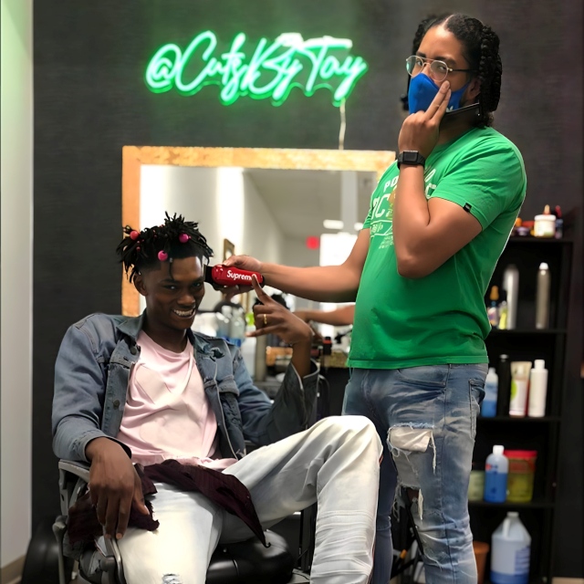 Custom Neon® @londongroomingbranded