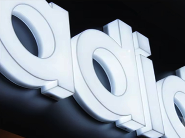 Sports brand illuminated sign in large 3D acrylic letters