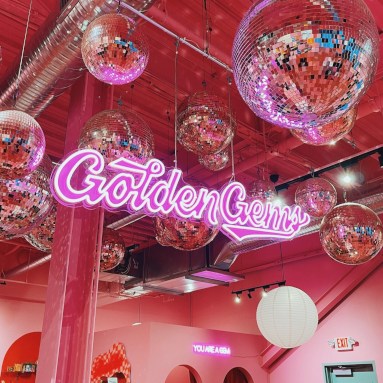 Pink Custom Neon® St Louis retail logo sign @goldengemsshop