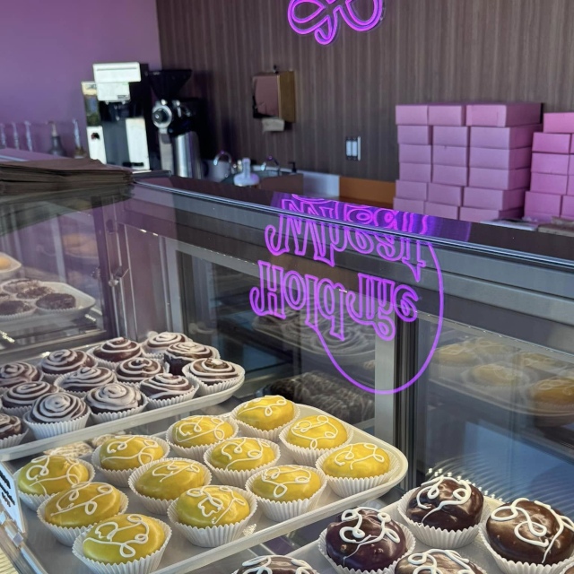 RGB color changing bakery logo sign by Custom Neon® @holdthewheatgf