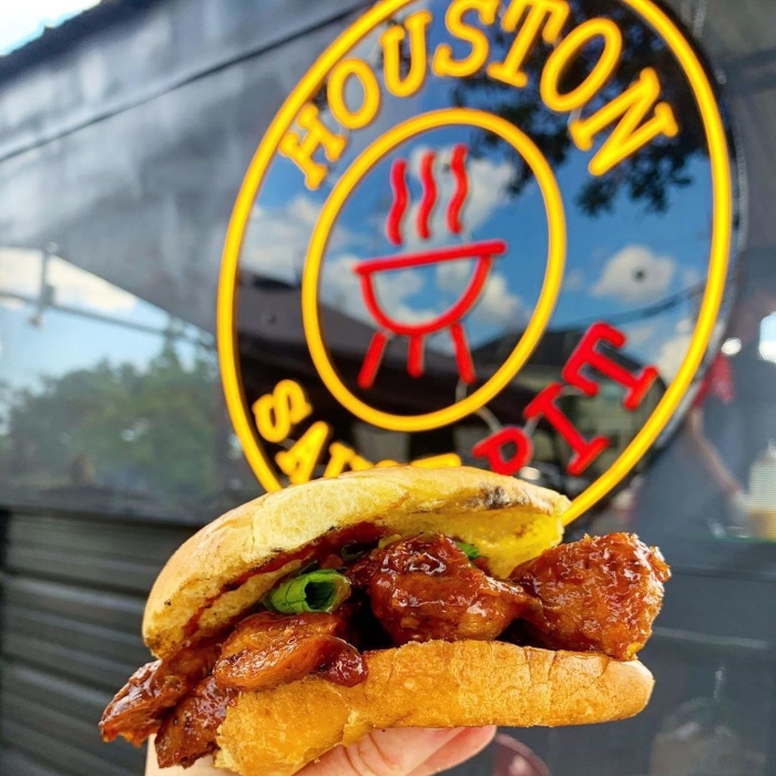 Custom Neon® food truck sign in Houston @houstonsaucepit