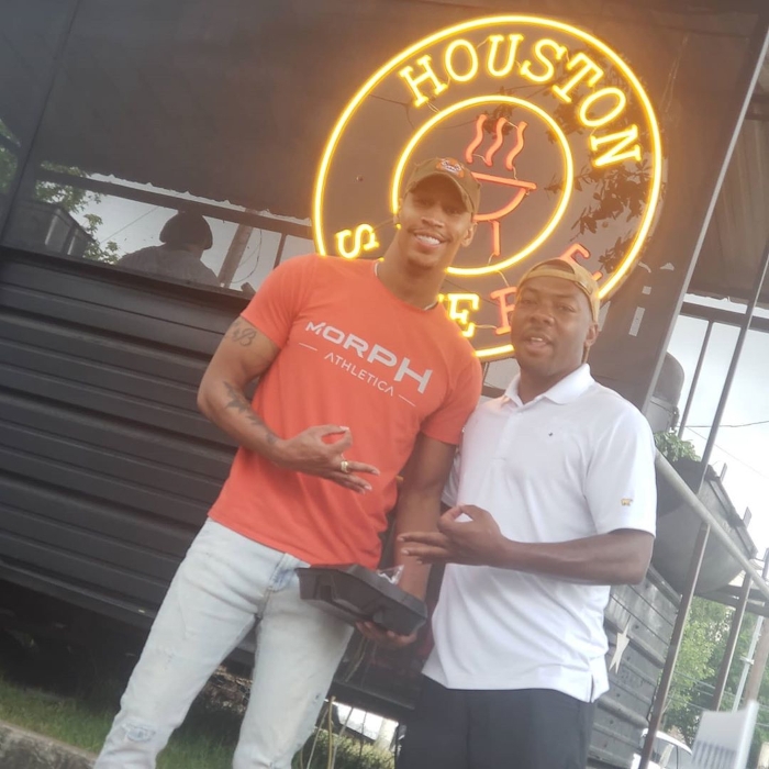 Red & yellow food truck sign @houstonsaucepit by Custom Neon®