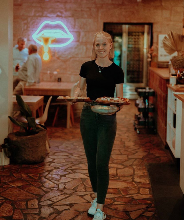 Pink lips LED neon art by Custom Neon® @down_thelane