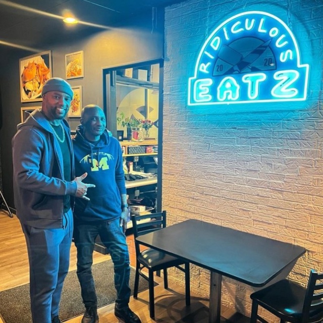 Custom Neon® logo sign for Columbus restaurant @ridiculouseatz