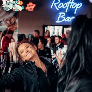 Beachfront neon font example