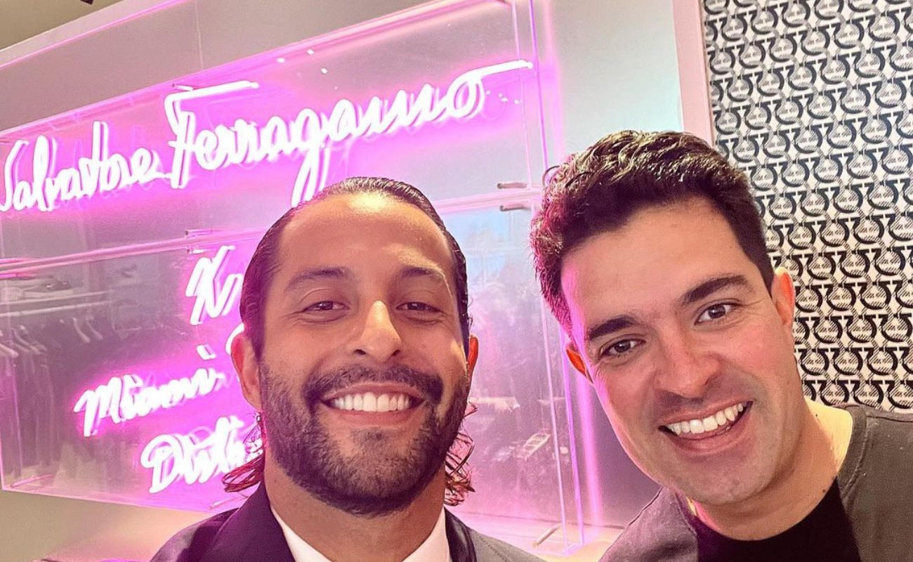 Pink Custom Neon® word retail sign @miamidesigndistrict